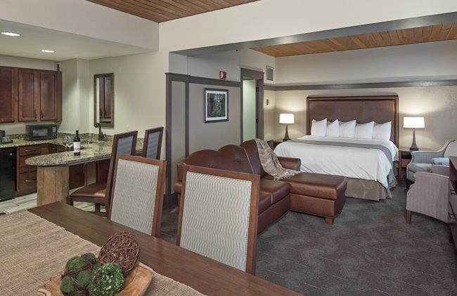 140 fully-updated guest rooms offer the ultimate in relaxation and comfort.